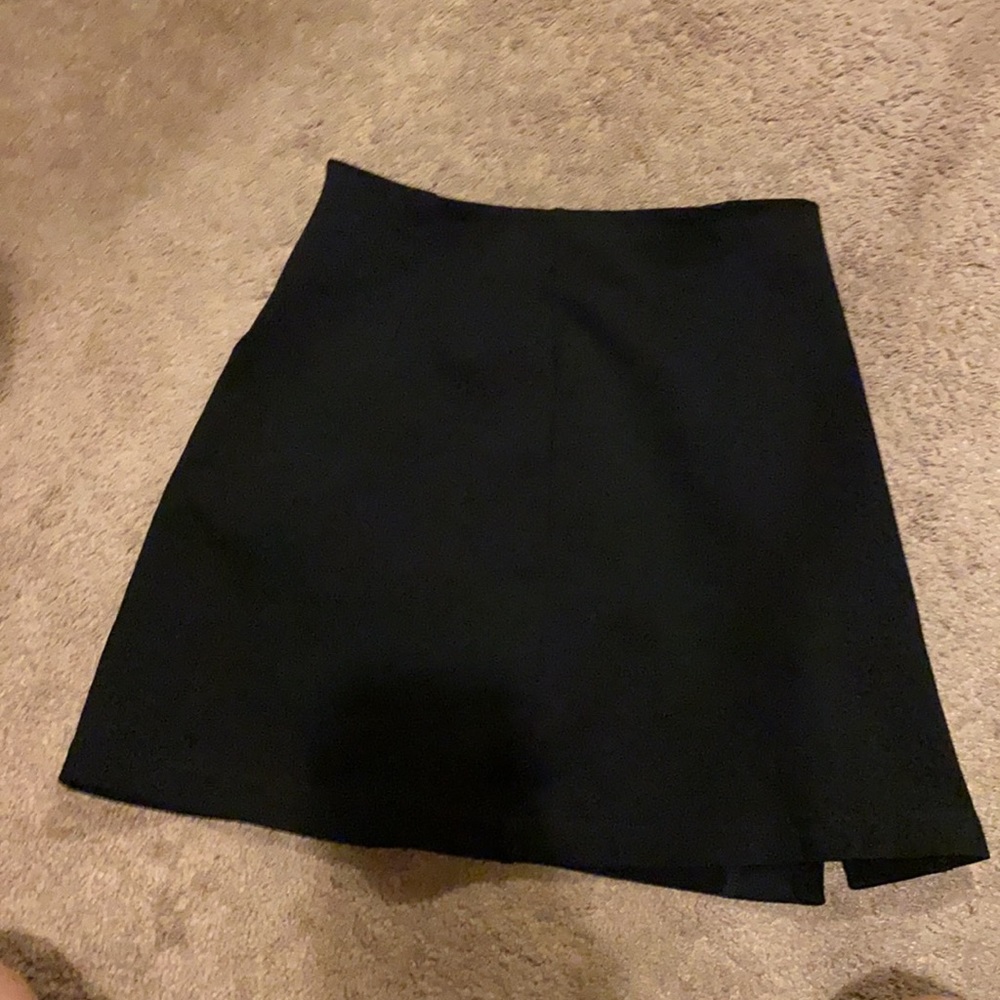 Skirt - Picture 3 of 3